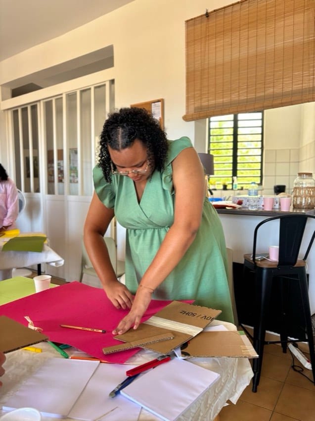 Création en cours lors d’un atelier Soleia